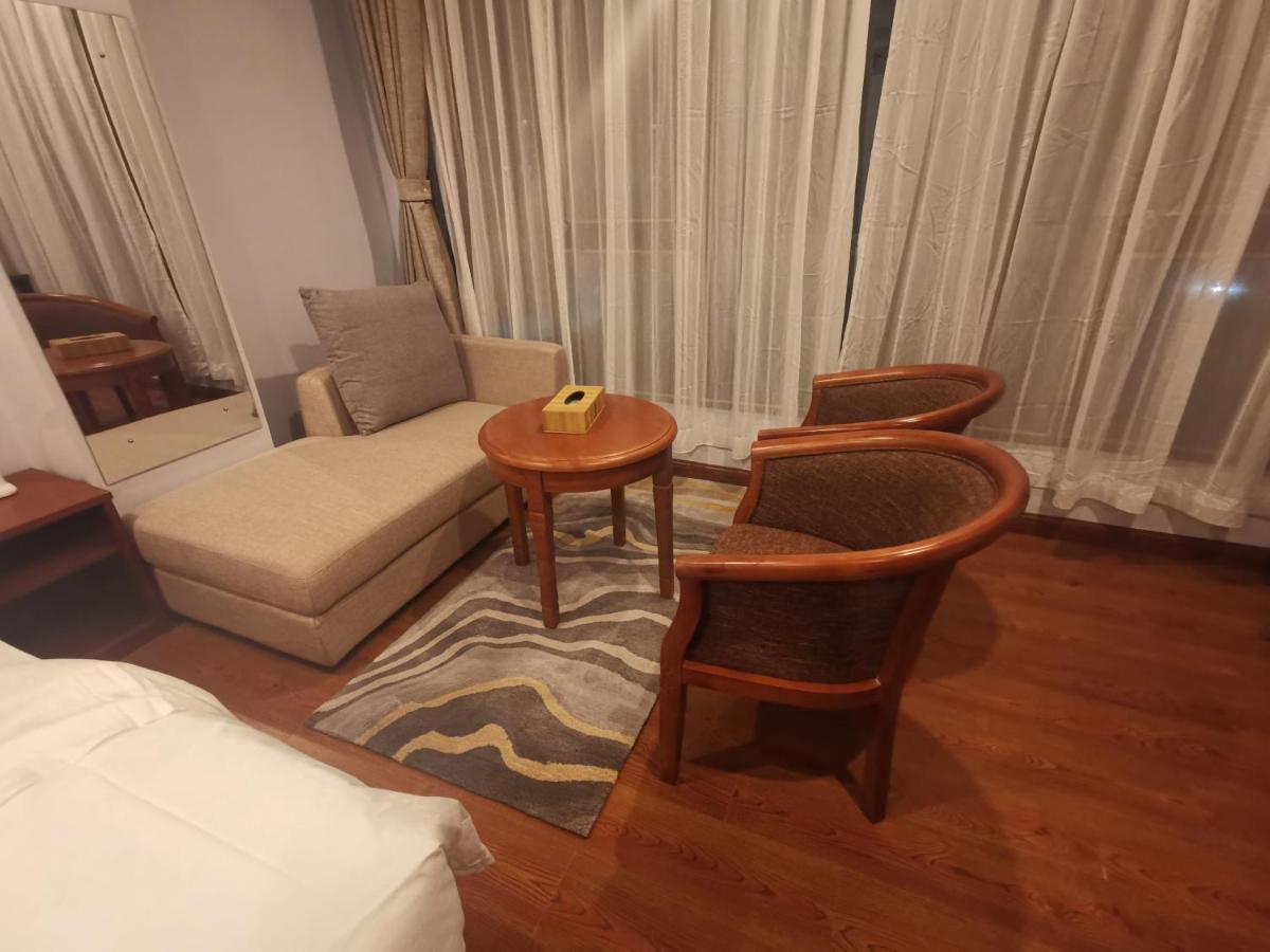 Ludrong Hotel ทิมพู ภายนอก รูปภาพ